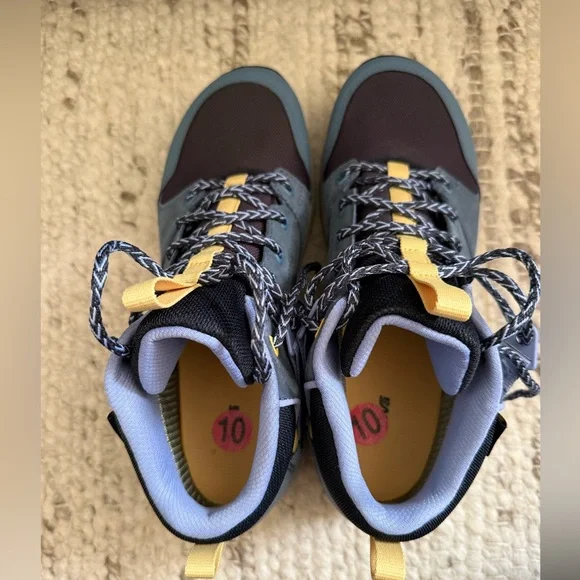 Teva Gore-Tex® Hiking Boots - Waterproof, Leather. Worn once. - Picture 6 of 9